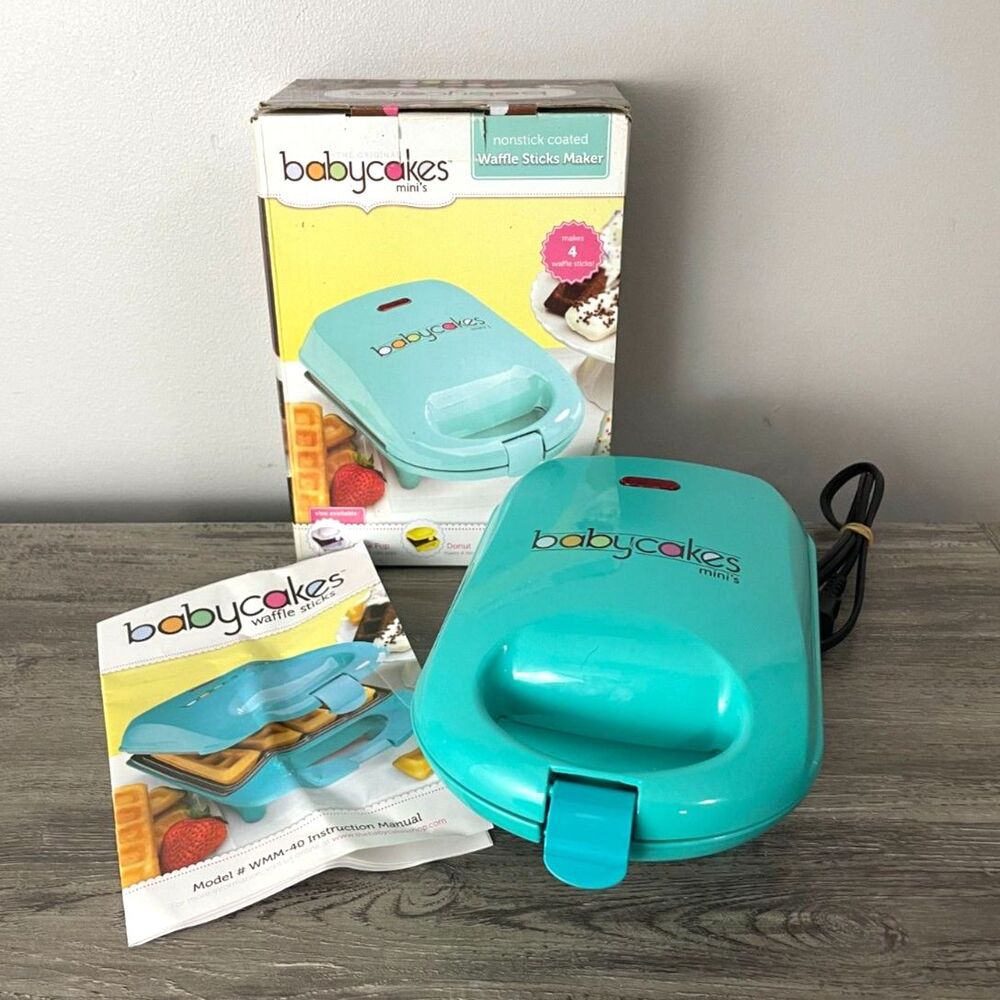 Babycakes Mini Waffle Stick Maker Aqua Teal WMW-40 w Box Manual Tested